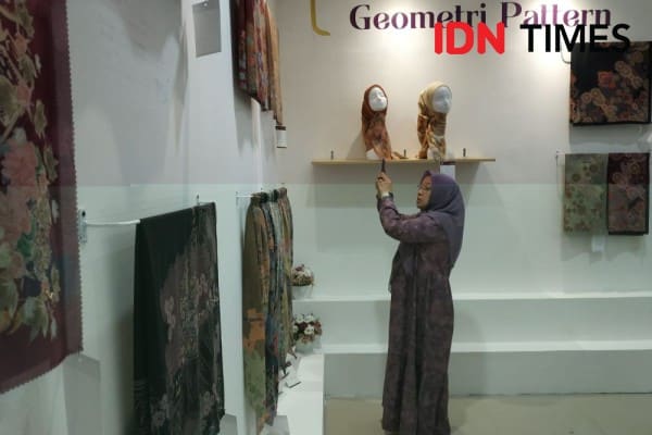 Pangsa Pasar Fashion Muslim Indonesia Jadi Keuntungan Bagi Jenama Lokal