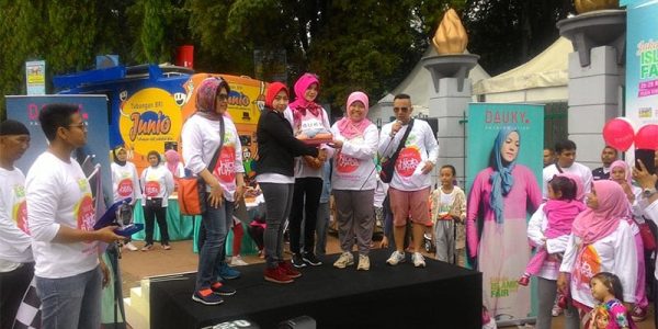 Elcorps Gelar Hijab DAUKY Fun Walk Bersama 200 Peserta di JIF