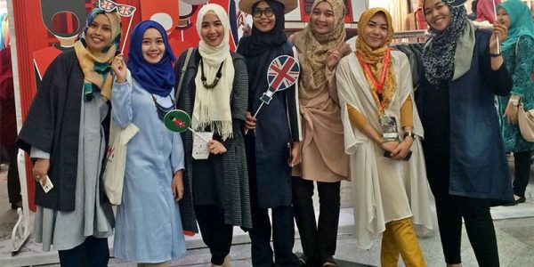 Fashion Show Elzatta dan DAUKY Meriahkan Ajang IFW 2016