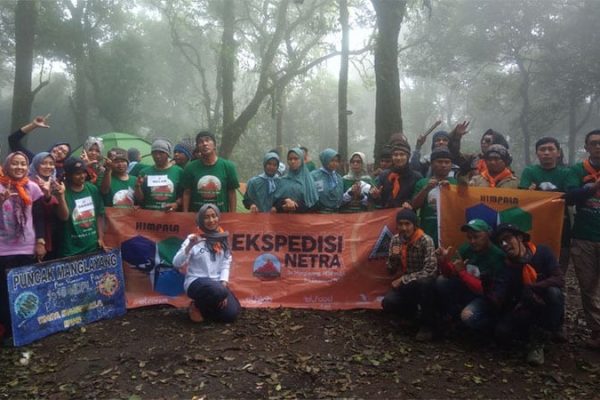 Sambut Hari Disabilitas Internasional 2017, Elcorps Dukung Ekspedisi Pendakian Gunung Manglayang Bersama 20 Pendaki Netra